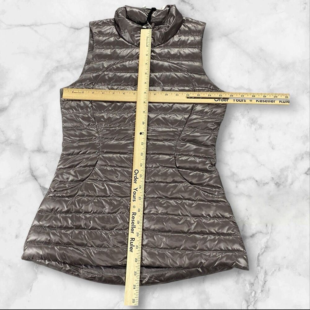 Lululemon Pack It Goose Down Vest Shine Lunar Rock Women's 2 NWT - Picture 6 of 16